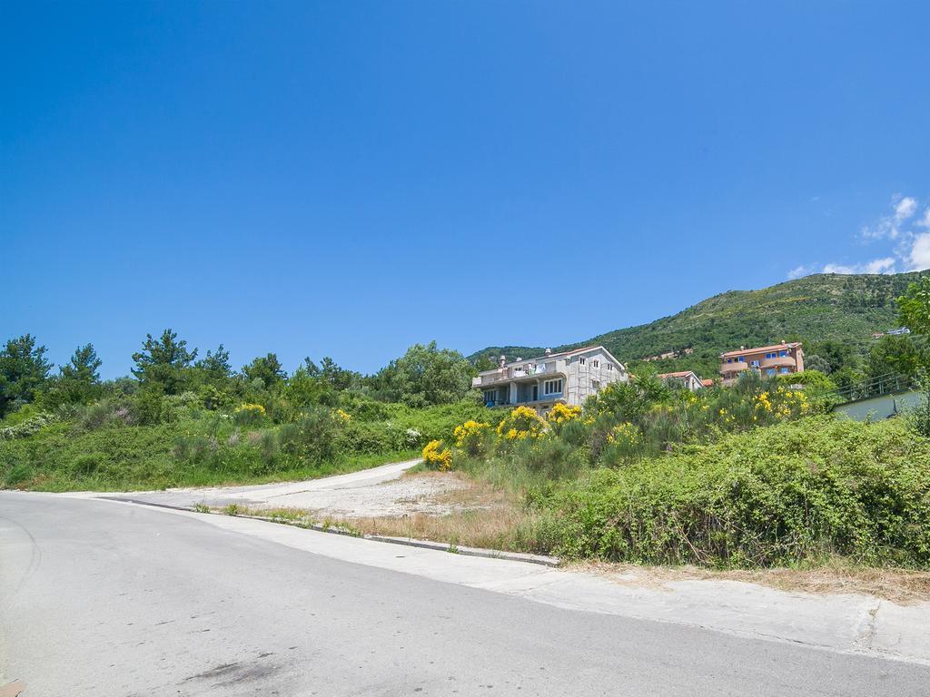 Apartments Urban Wild Kotor Exterior photo